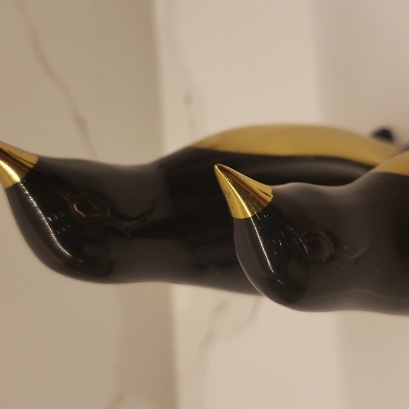 Brass Penguin Figurines Black Gold 5"tall and 4"tall - Picture 11 of 13